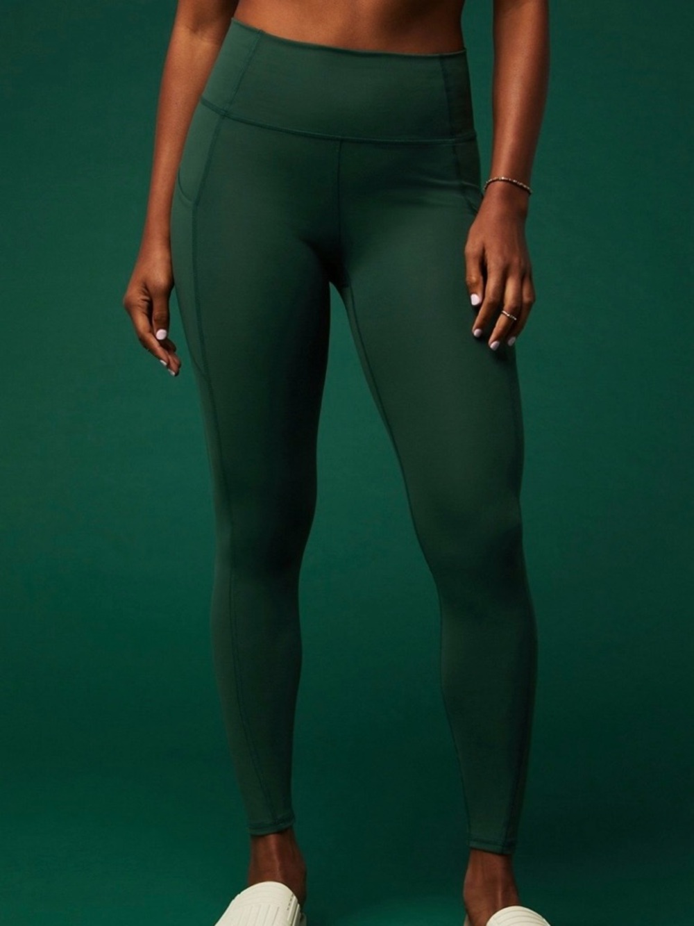 NWT Women’s Fabletics Everpine High-Waist Pure Luxe Leggings, size Medium